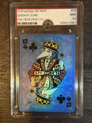 QUEEN OF CLUBS - Grade 9.9